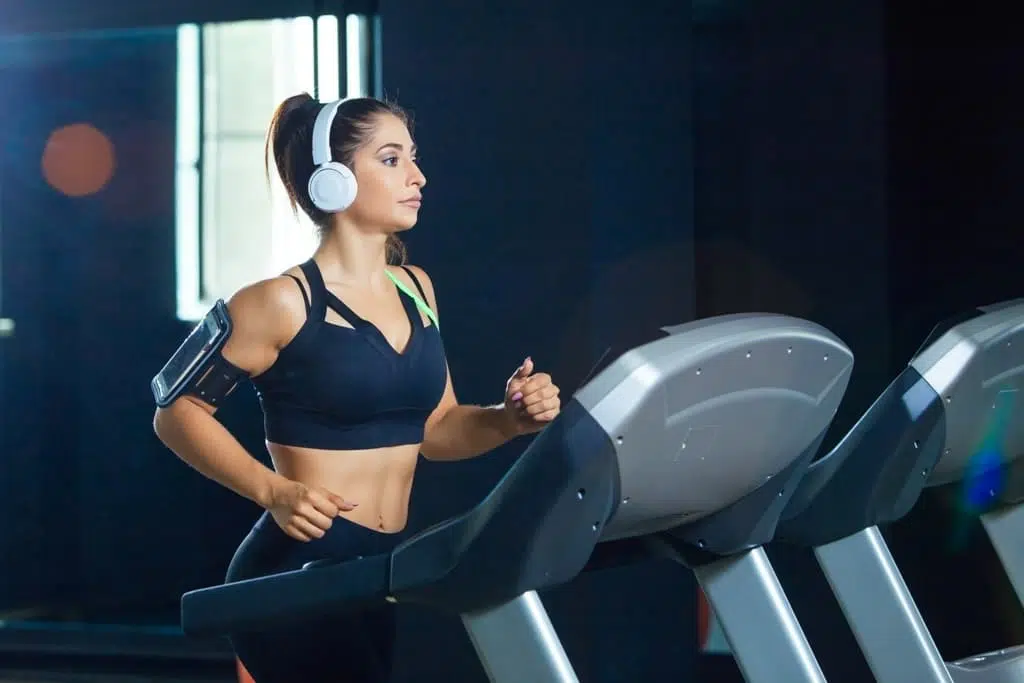 Top Best Noise Canceling Headphones For All Fitness Workouts