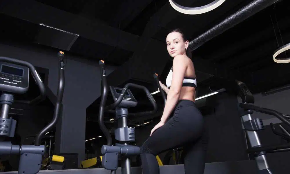 Does The Elliptical Work on Your Stomach? We Asked The Fitness Experts