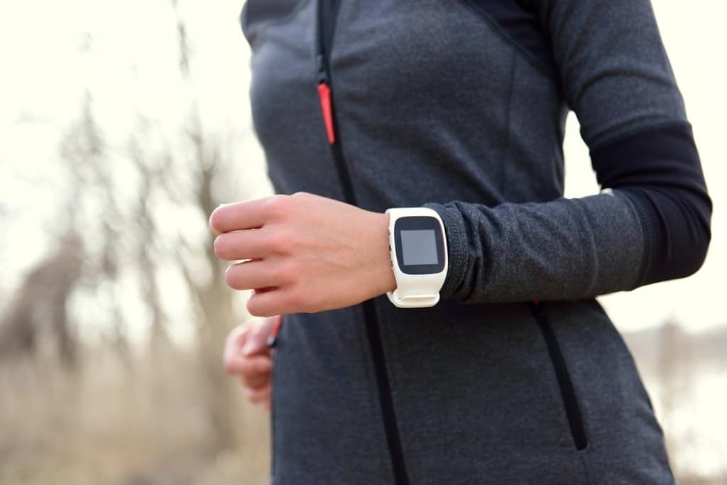 20 Best Fitness Trackers For Elliptical And Cardio Workouts