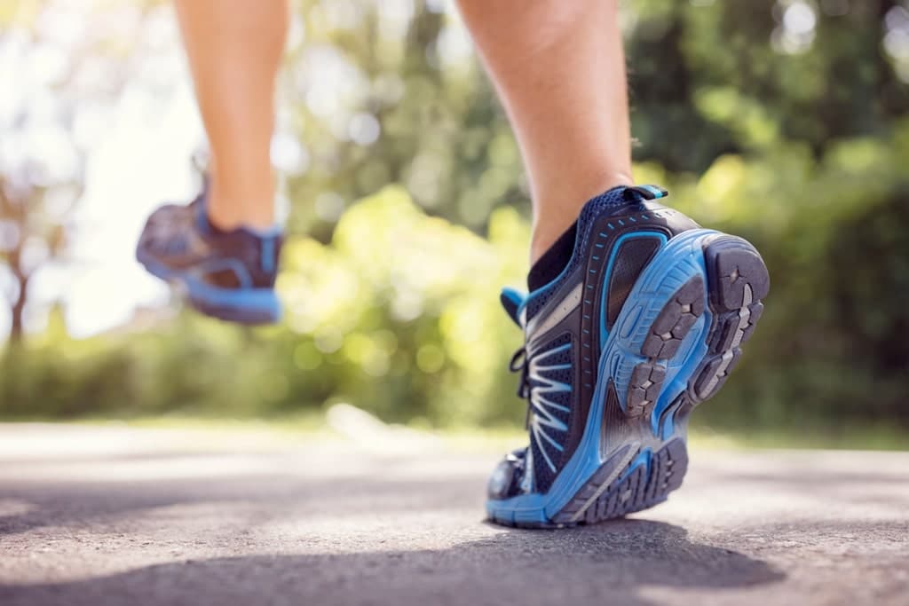 5 Useful Tips For Buying Running Shoes For High Arches